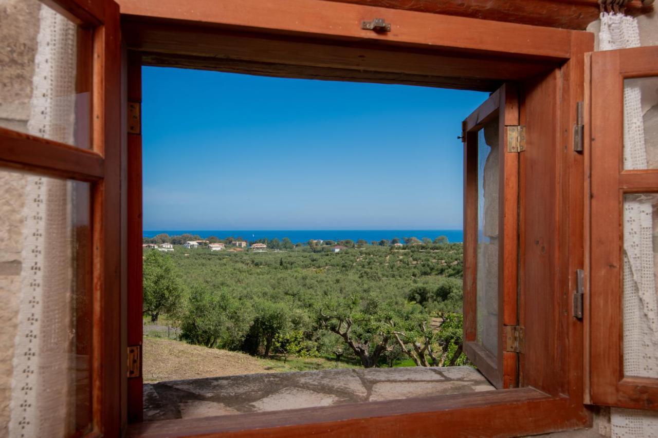 Gerakomylos Stone House Василикос Экстерьер фото